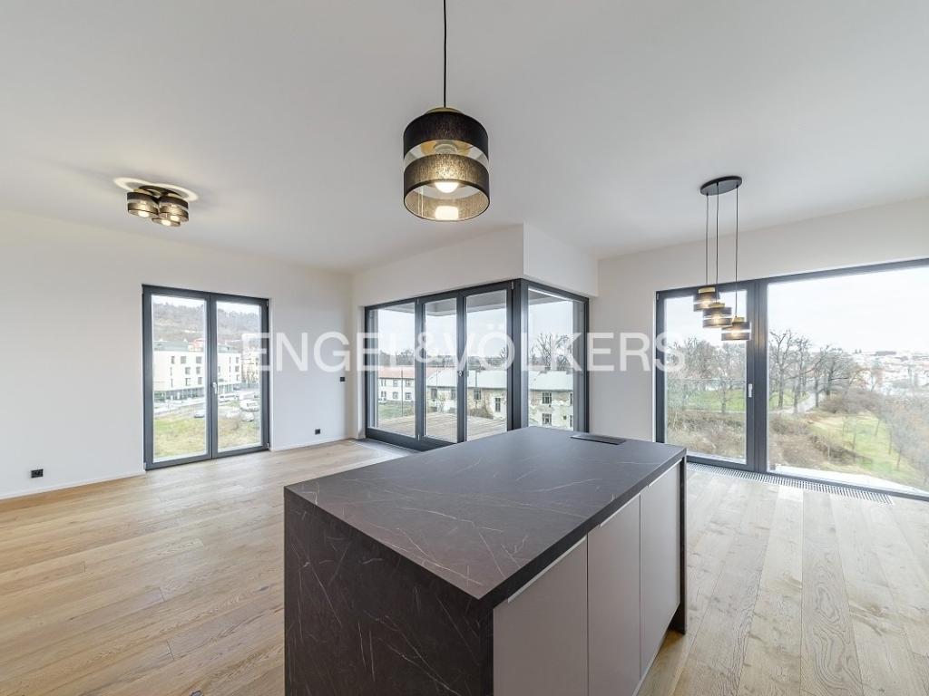 Pronájem bytu 2+kk 71 m2