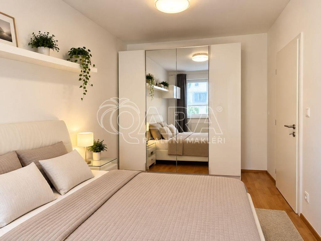 Pronájem bytu 3+kk 67 m2, Praha – náhled fotky 10