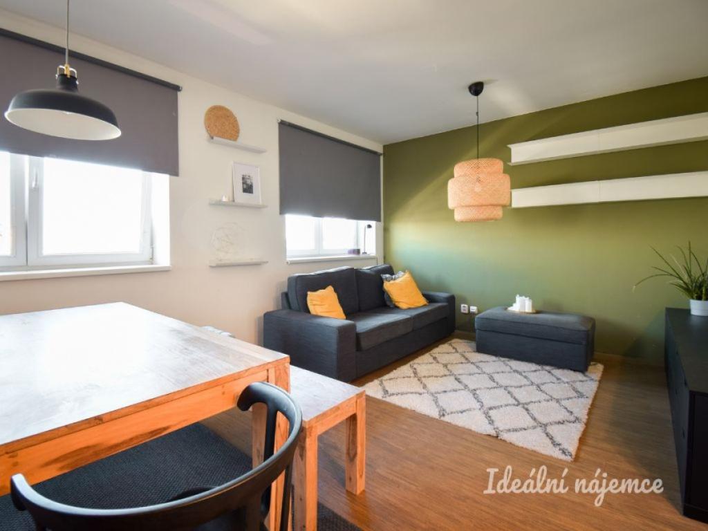 Pronájem bytu 3+kk 74 m2