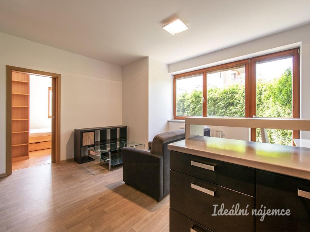 Pronájem bytu 3+kk 62 m2