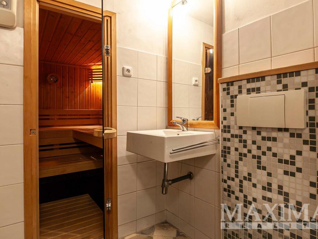 Prodej domu 240 m2, Doksy – náhled fotky 14