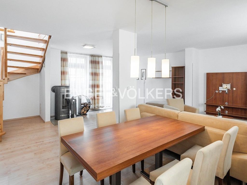 Pronájem bytu 3+kk 110 m2