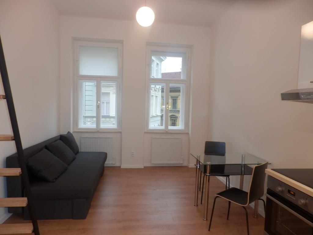 Pronájem bytu 2+kk 37 m2