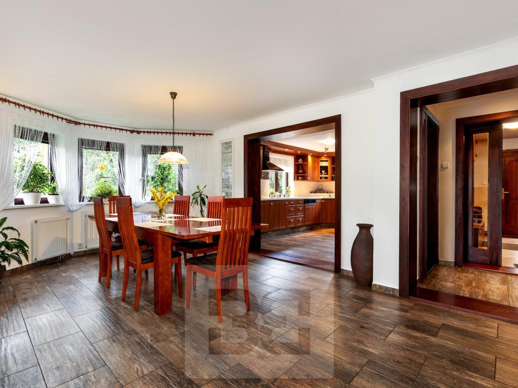 Prodej domu 262 m2, Králův Dvůr – náhled fotky 16