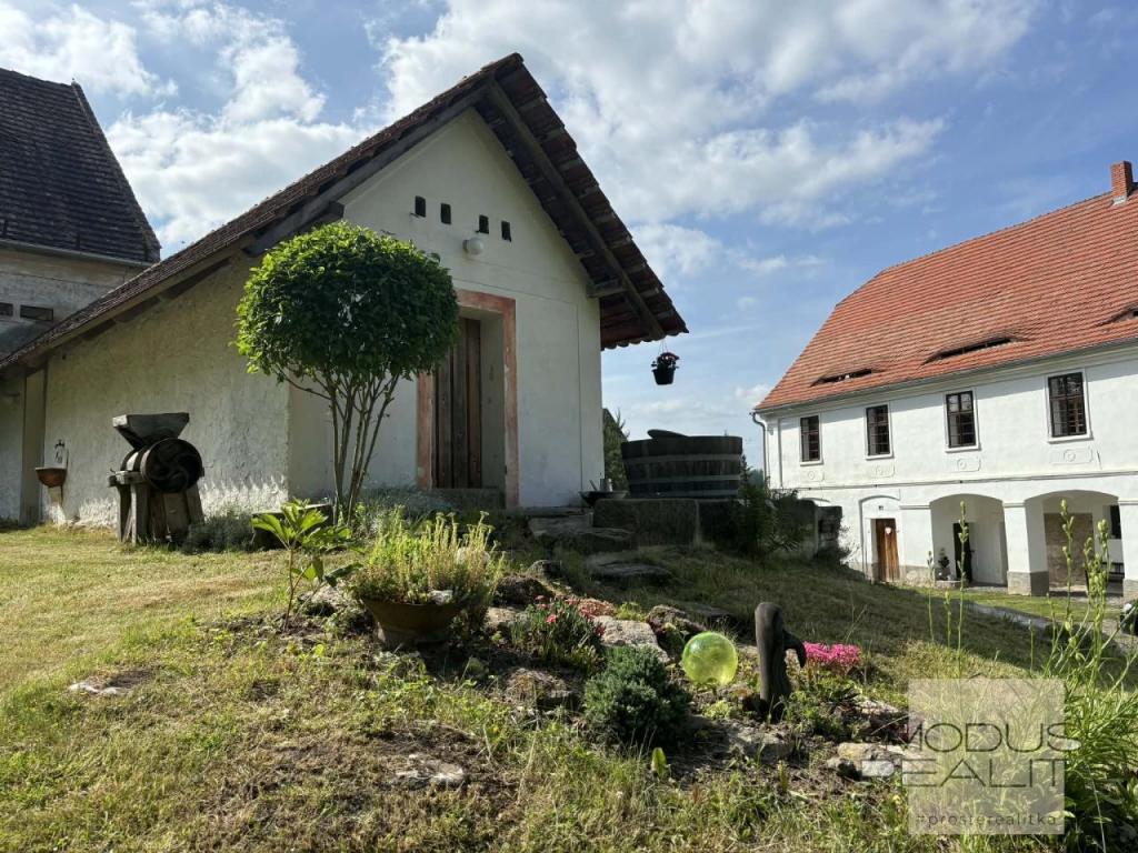 Prodej domu 800 m2