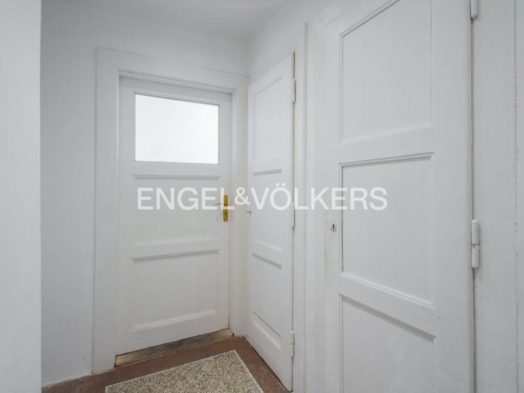 Pronájem bytu 1+1 70 m² – pohled 6
