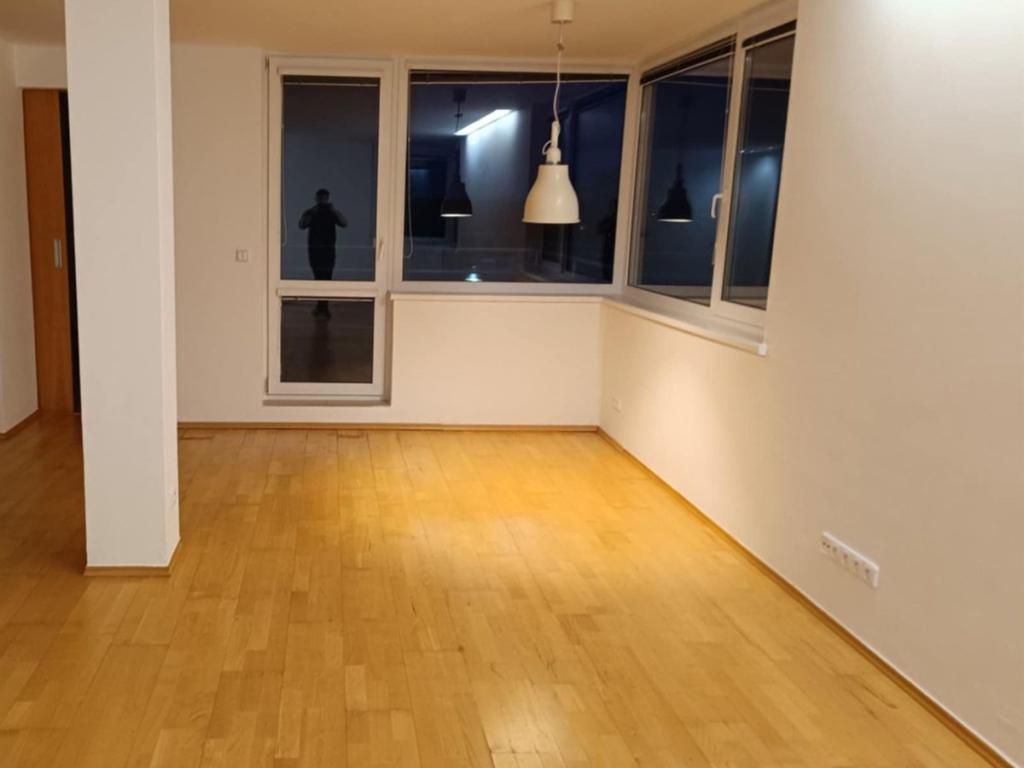 Pronájem bytu 2+kk 65 m2