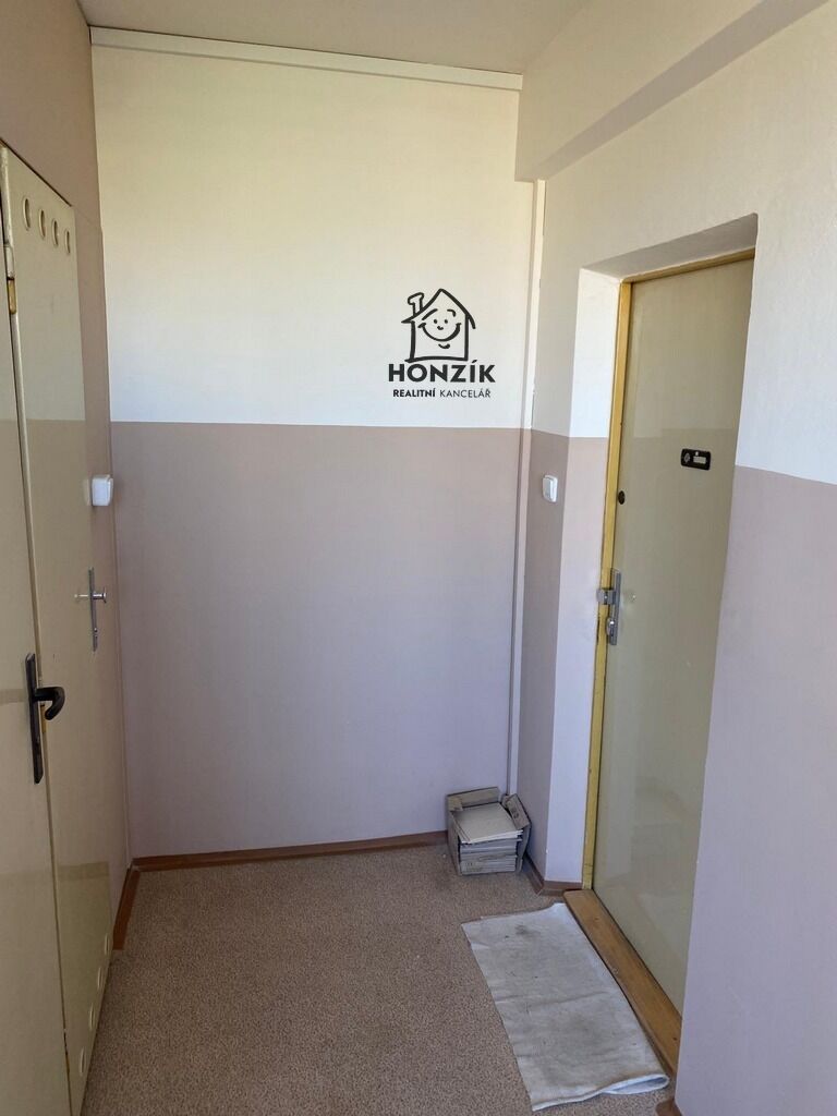 Pronájem bytu 3+kk 61 m2, Praha – náhled fotky 17