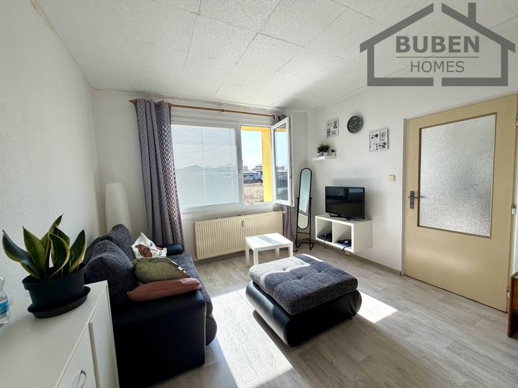 Pronájem bytu 1+1 38 m2