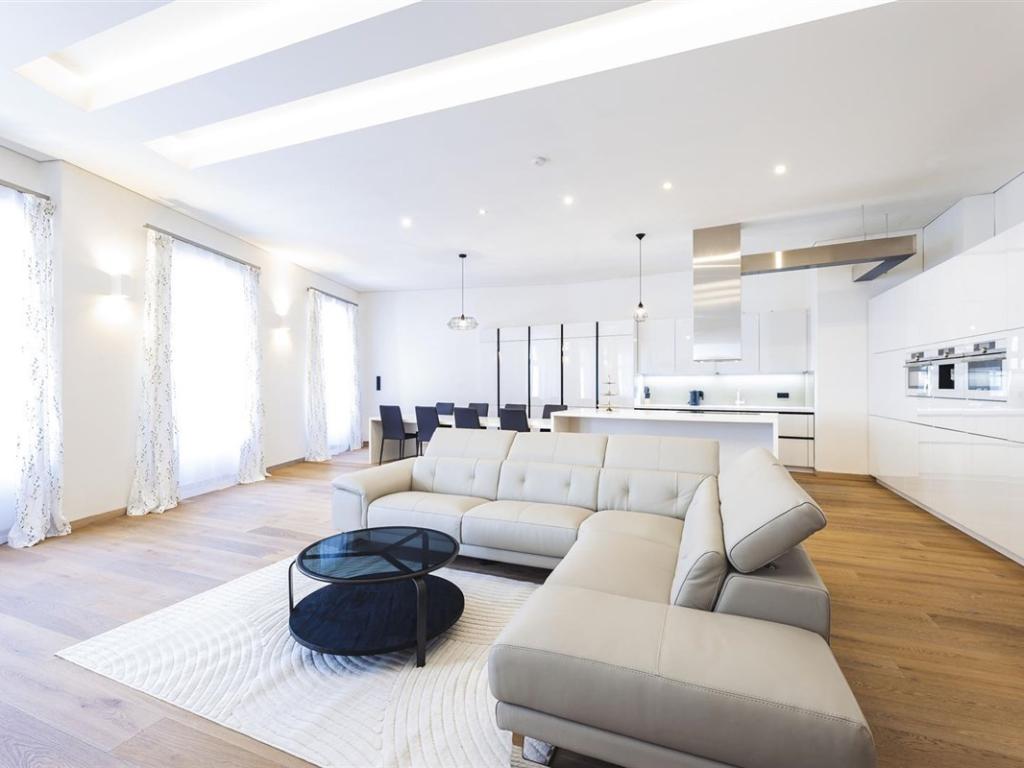 Pronájem bytu 3+kk 185 m2