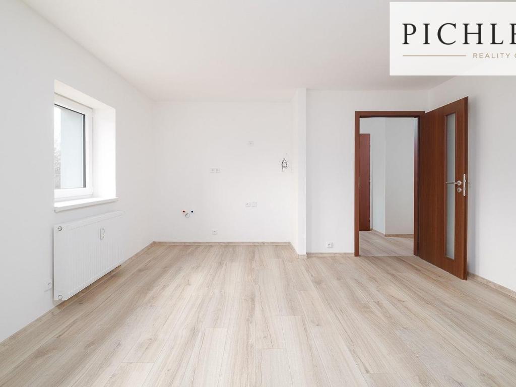 2+kk, Karlovy Vary - K Letišti, 2450000 Kč, 55 m2
