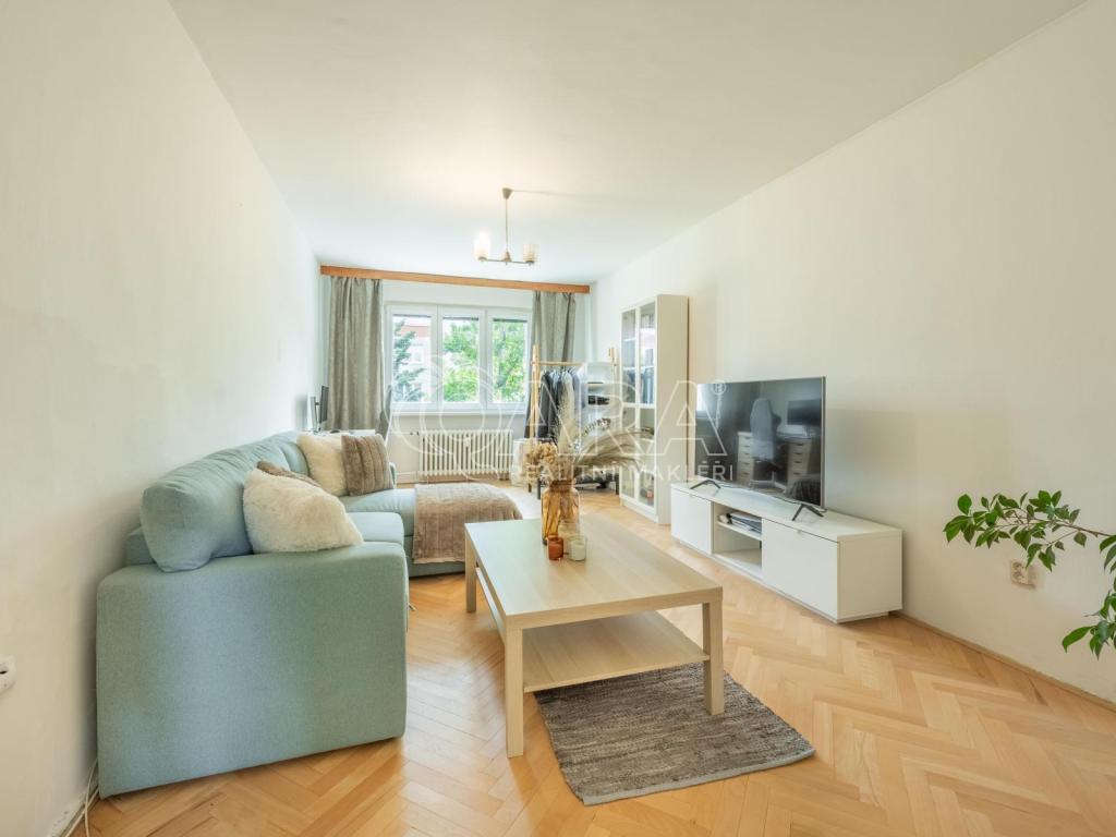 Prodej bytu 2+1 55 m² – pohled 4