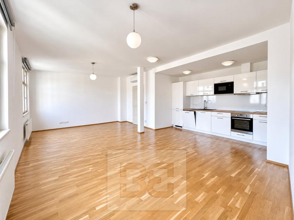 Pronájem bytu 2+kk 72 m2