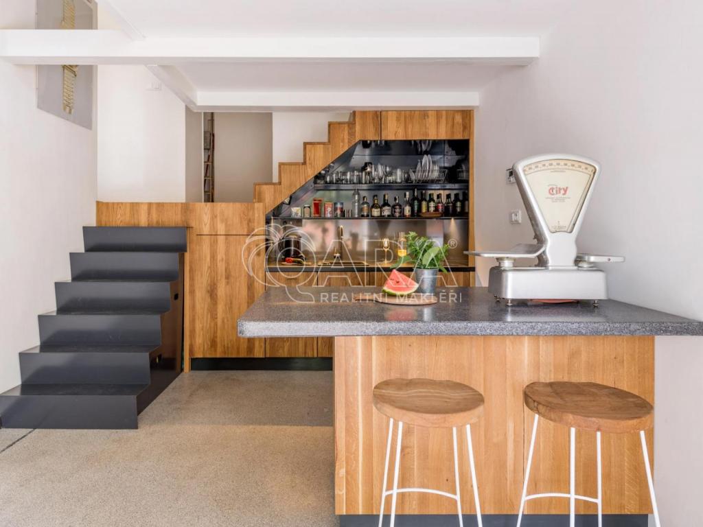 Pronájem bytu 2+kk 60 m2