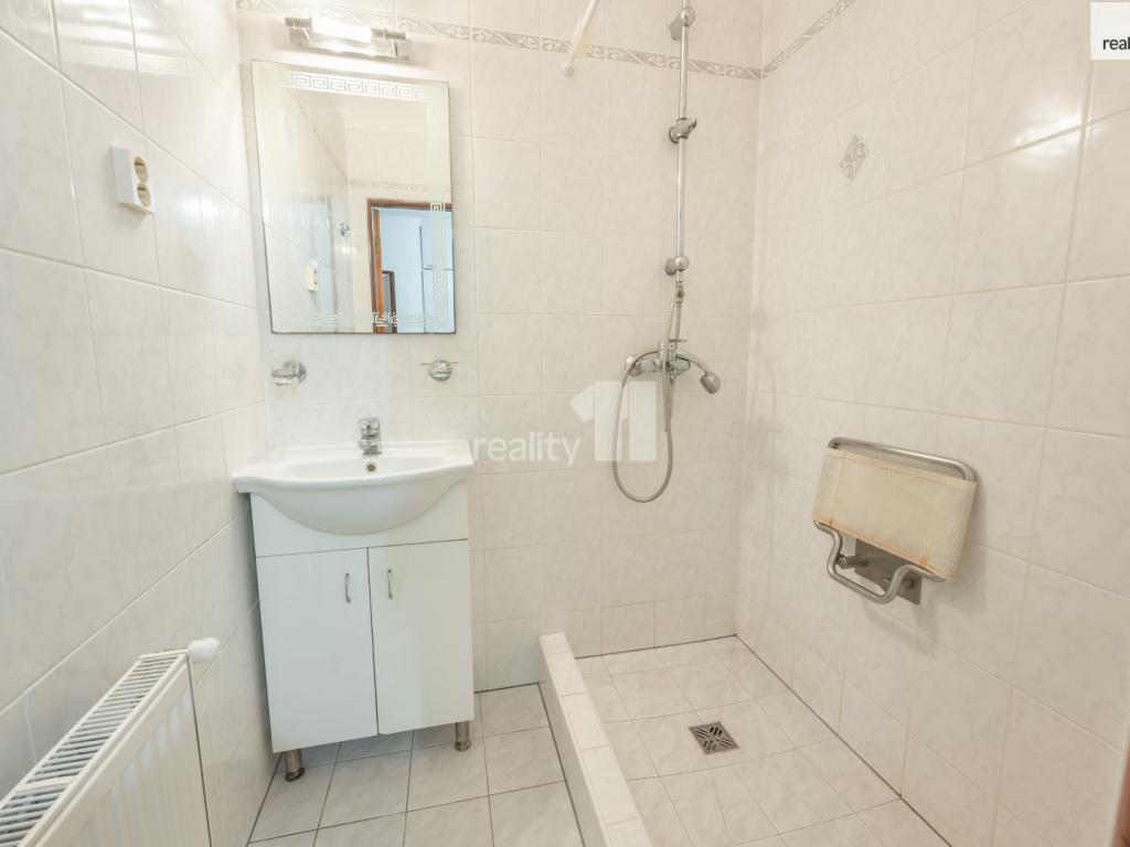 Prodej domu 226 m2, Praha – náhled fotky 22