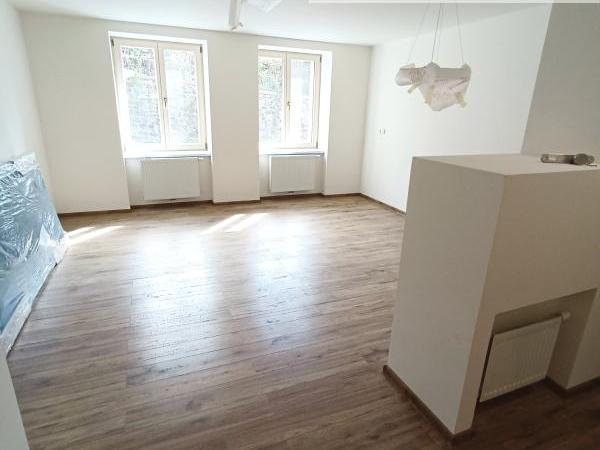 Pronájem bytu 2+kk 65 m2