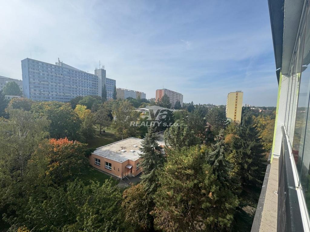 Pronájem bytu 3+1 54 m2, Praha – náhled fotky 12