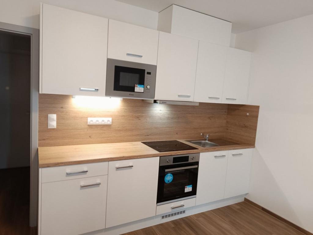 Pronájem bytu 1+kk 29 m2