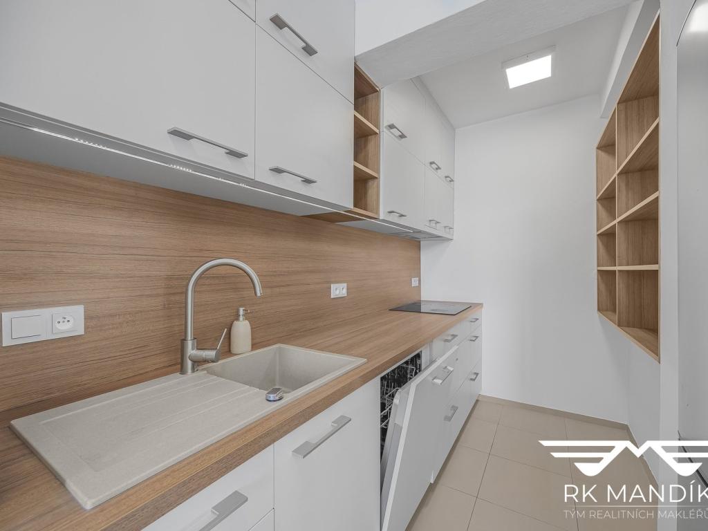 Pronájem bytu 2+kk 55 m2
