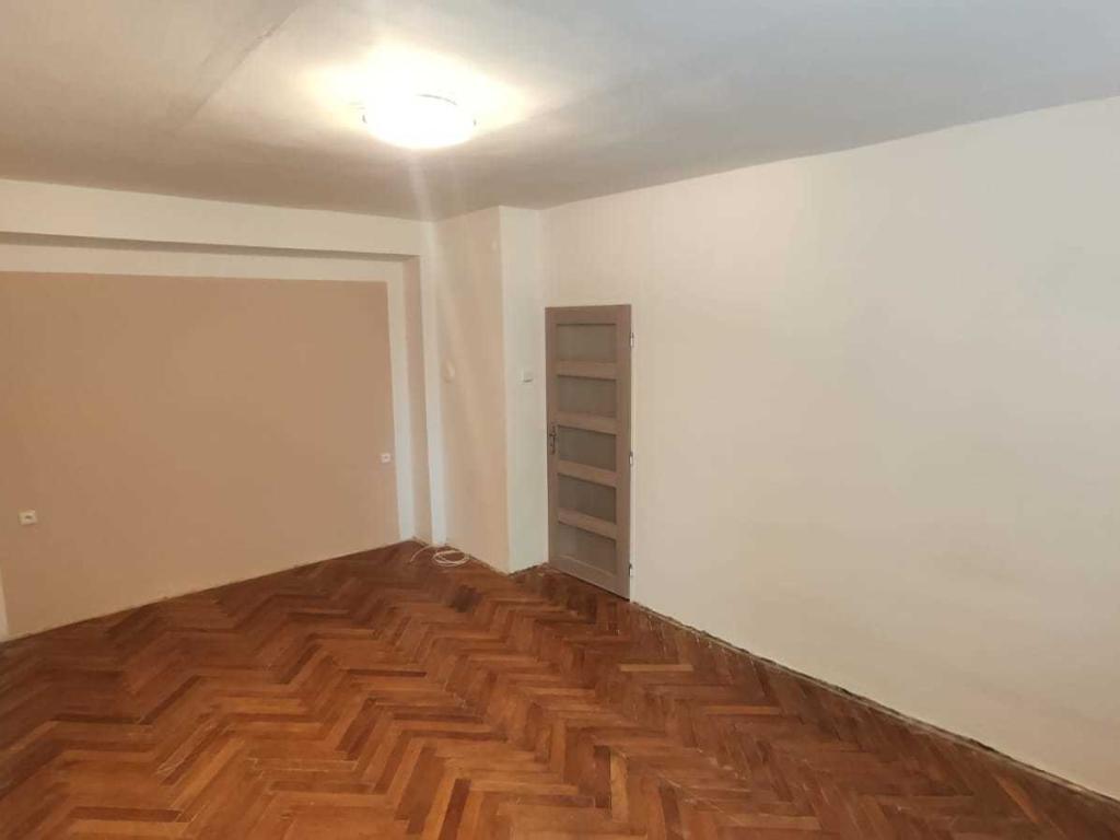 Pronájem bytu 1+1 40 m2