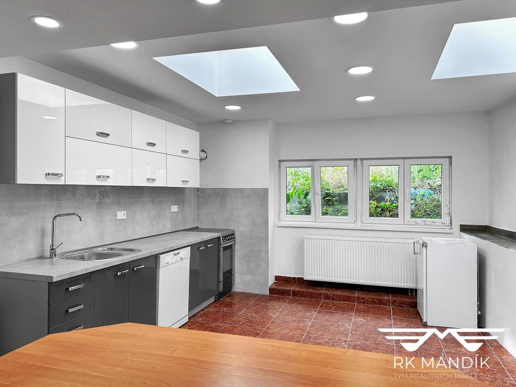 Pronájem bytu 2+kk 70 m2