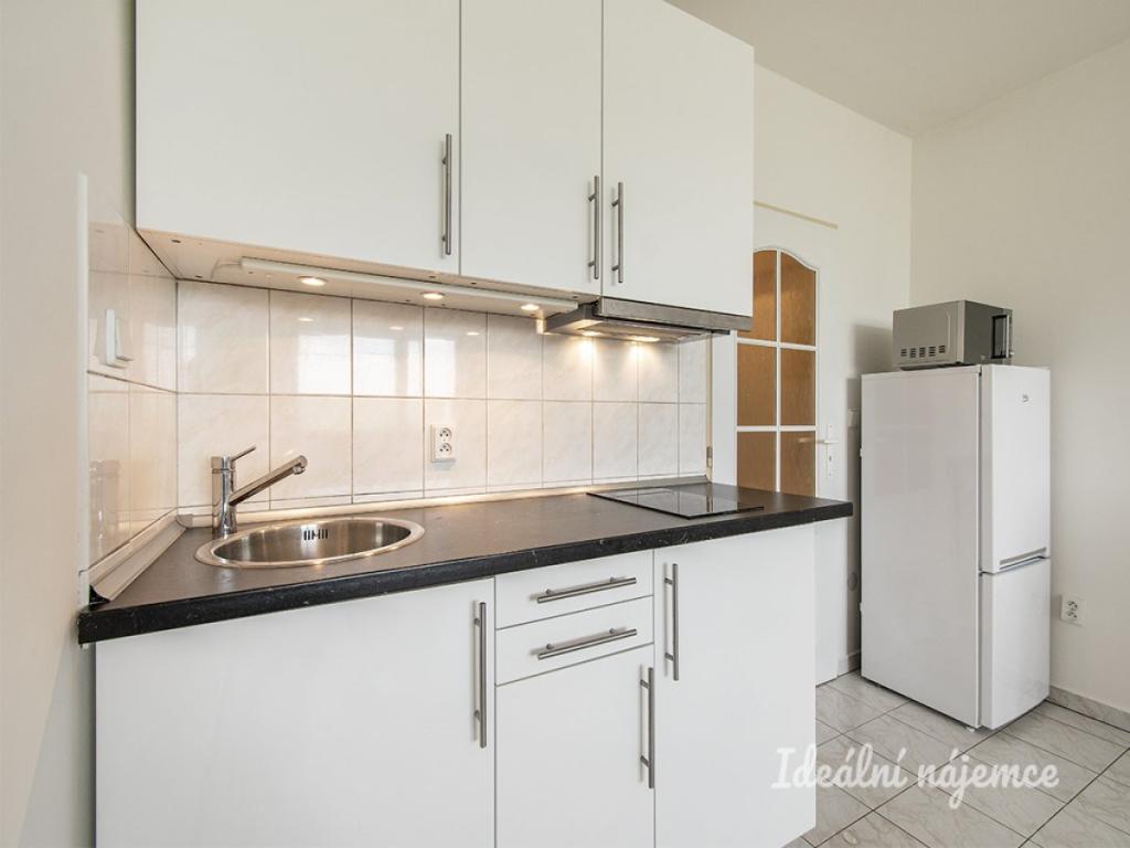 Prodej bytu 1+kk 26 m2, Praha – náhled fotky 4