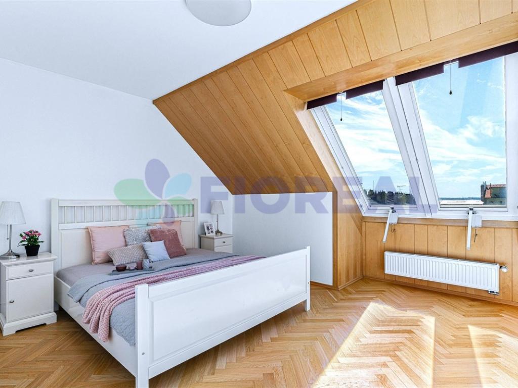 Pronájem bytu 5+1 230 m2, Praha – náhled fotky 20