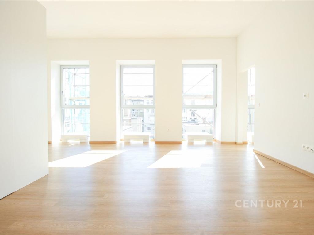 Pronájem bytu 2+kk 61 m2