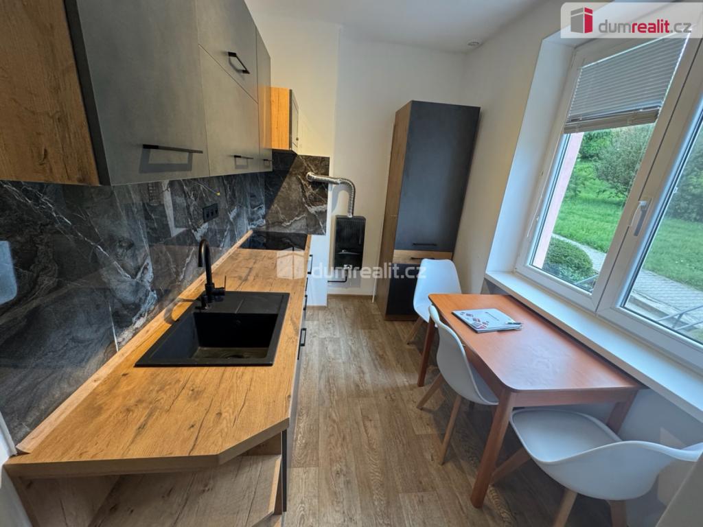 Pronájem bytu 2+1 52 m2