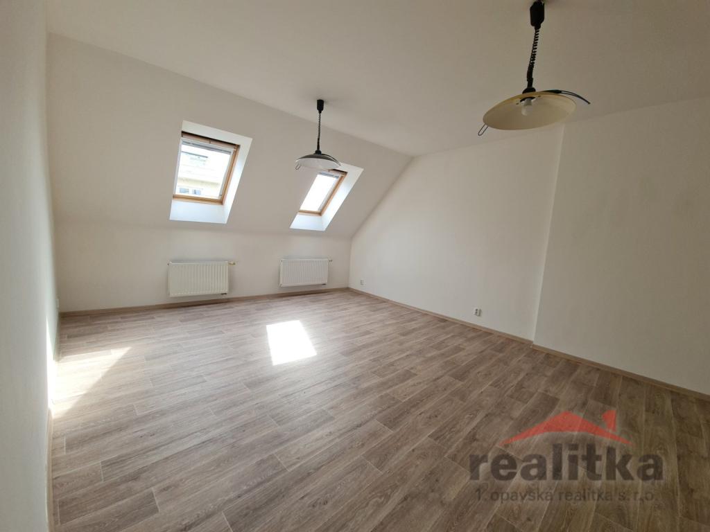 Pronájem bytu 3+kk 110 m2