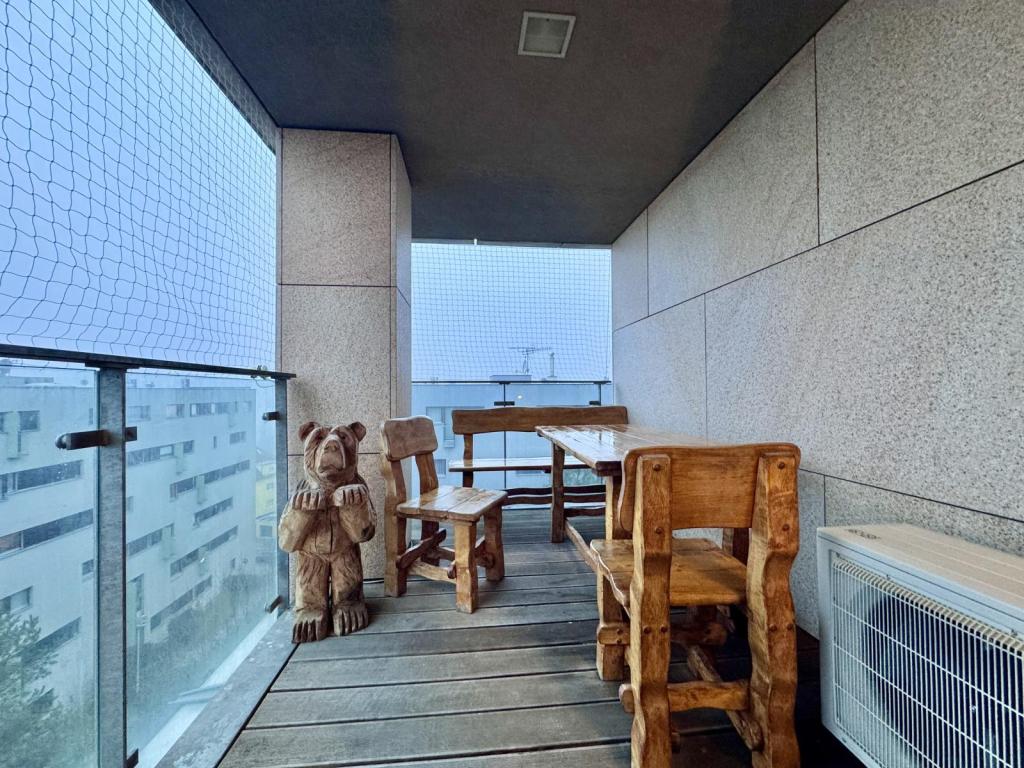 Pronájem bytu 2+kk 72 m2, Praha – náhled fotky 19
