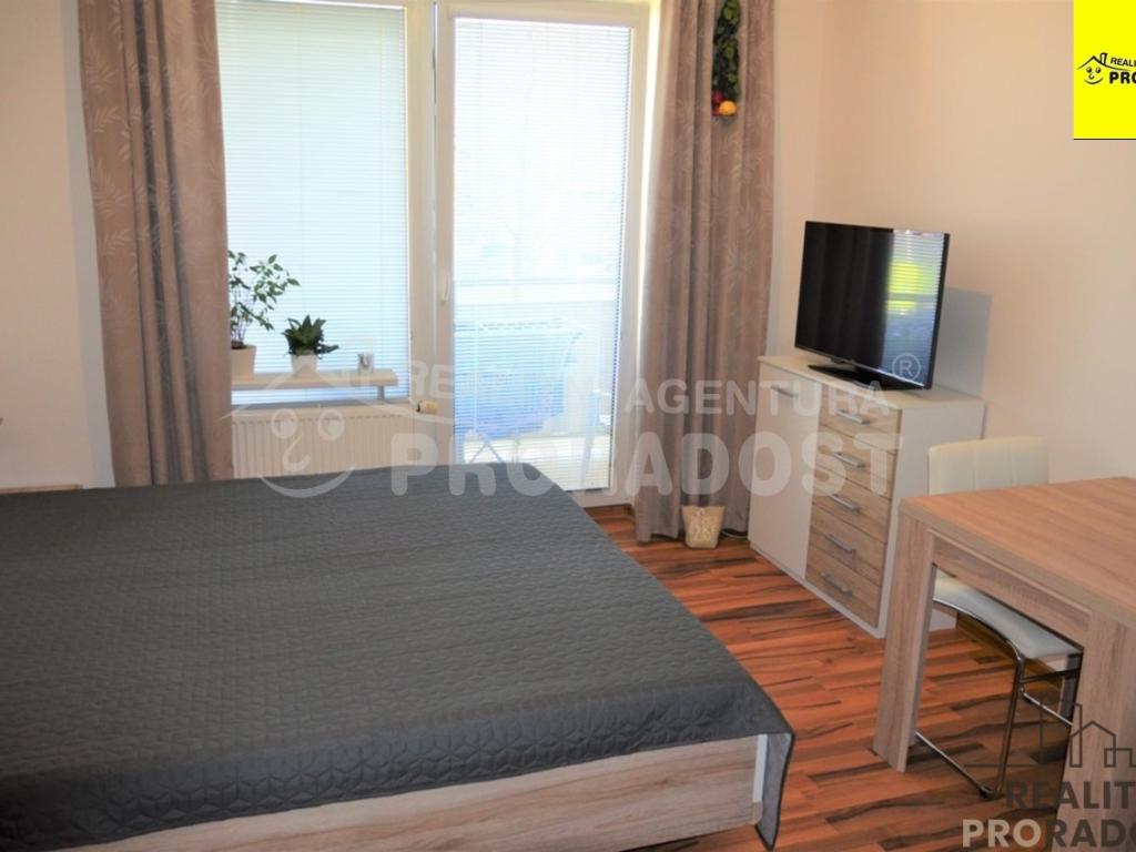 Pronájem bytu 1+kk 30 m2