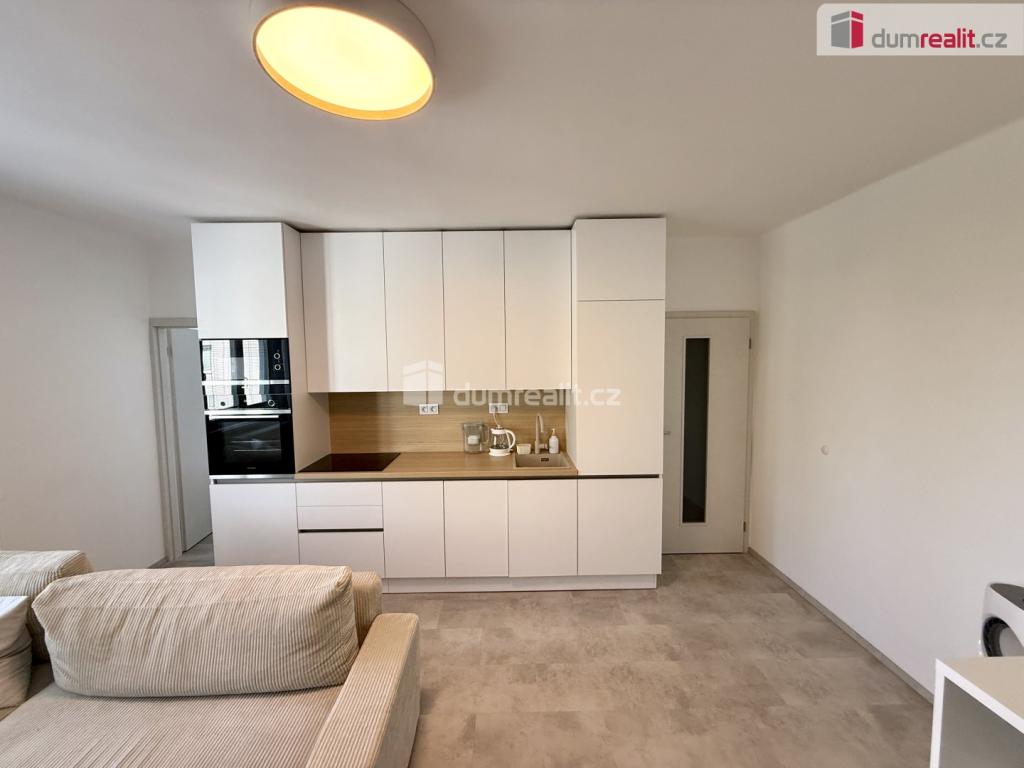 Pronájem bytu 2+kk 38 m2