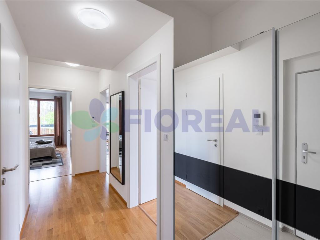 Pronájem bytu 4+kk 95 m2, Praha – náhled fotky 15
