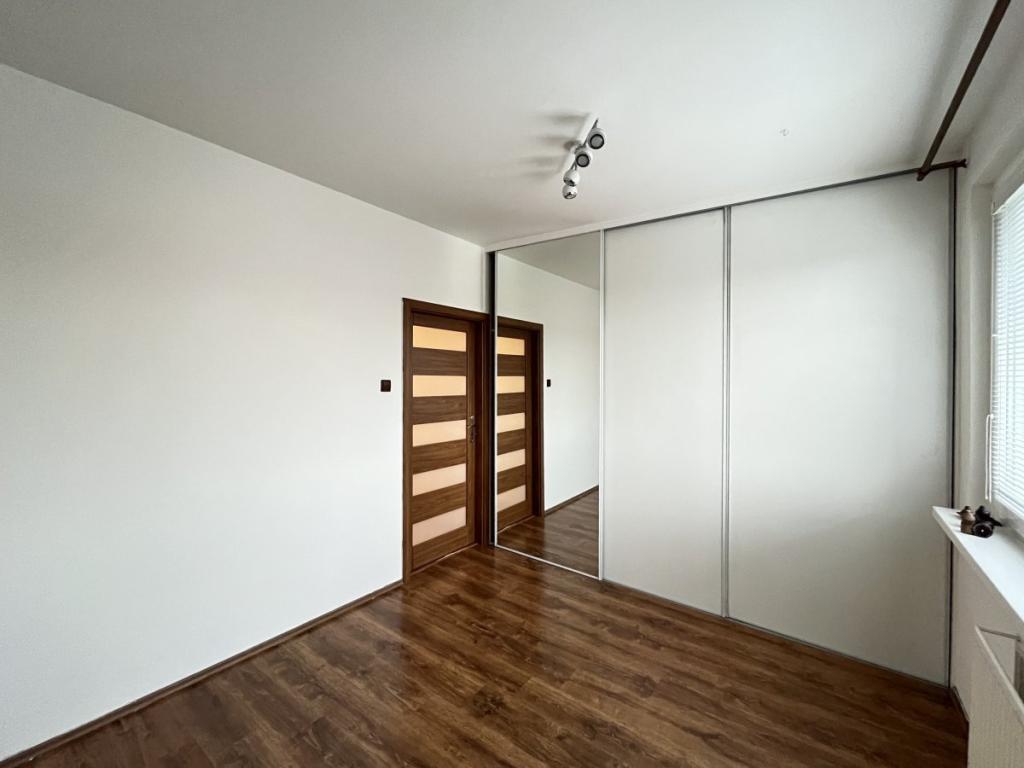 Pronájem bytu 3+1 62 m² – pohled 6