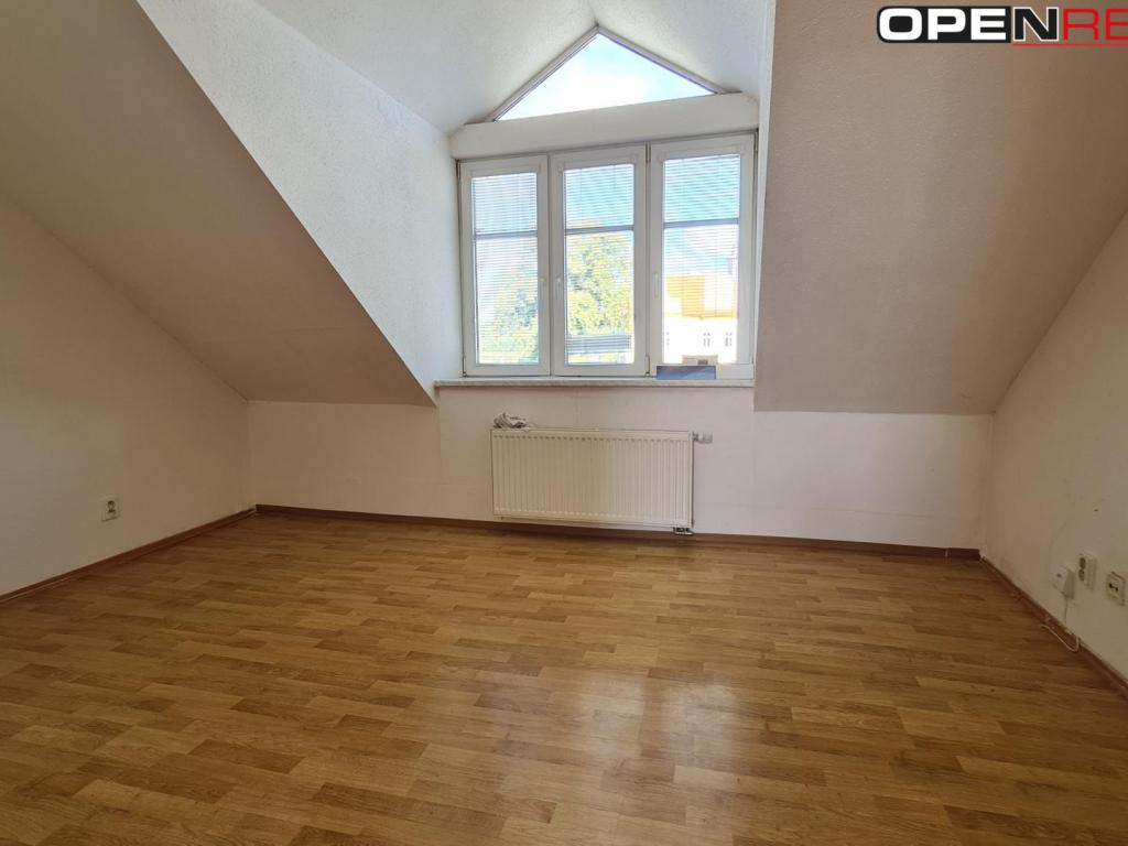 Pronájem bytu 4+1 90 m2