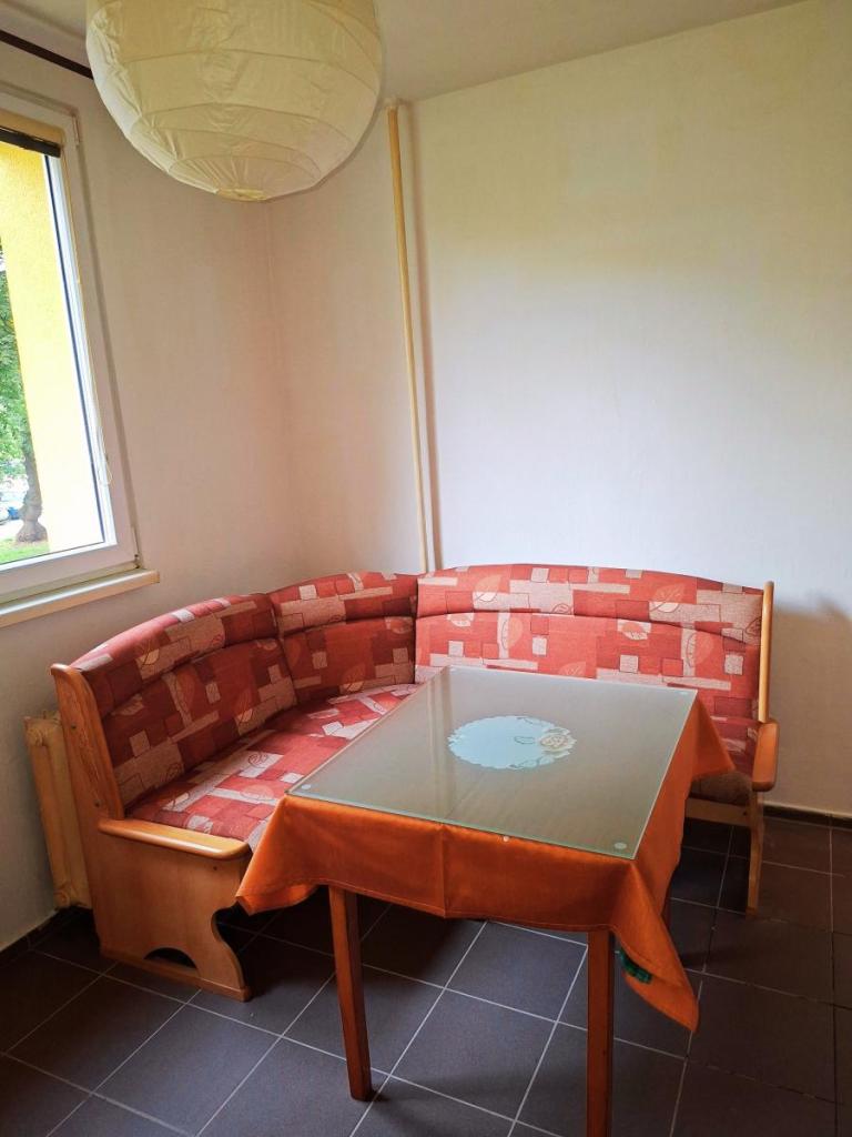 Pronájem bytu 1+1 35 m2