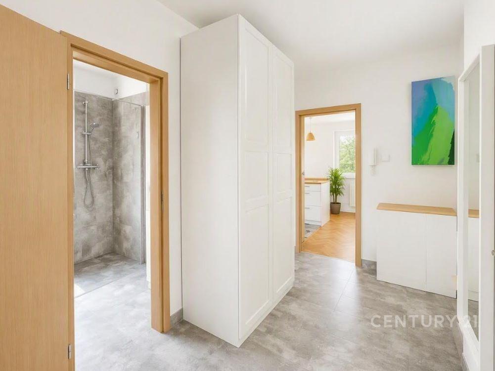 Pronájem bytu 3+kk 75 m2, Praha – náhled fotky 4