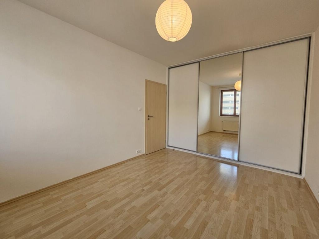 Pronájem bytu 2+kk 65 m2, Praha – náhled fotky 14