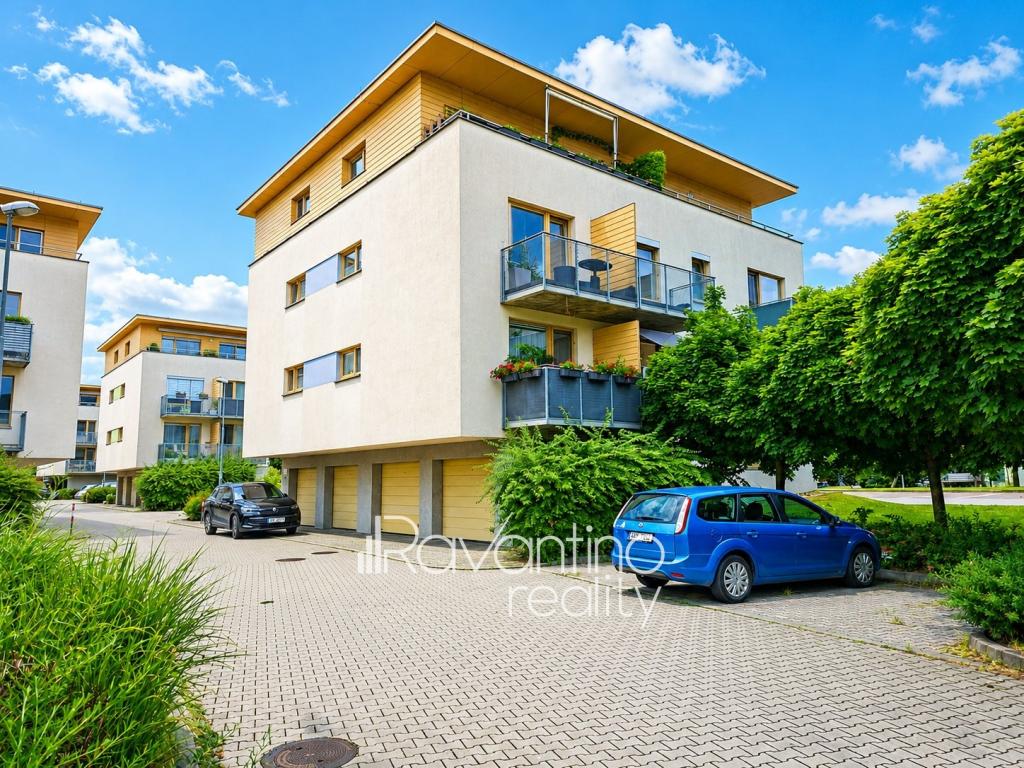 Pronájem bytu 1+kk 37 m² – pohled 4