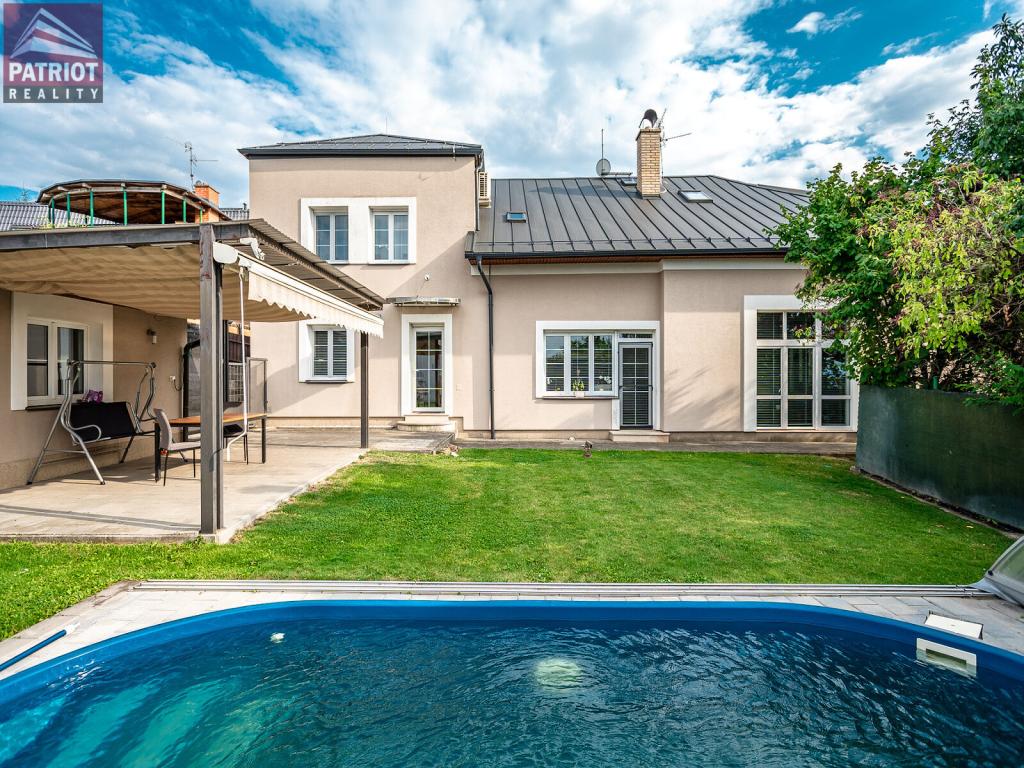 Pronájem domu 480 m2