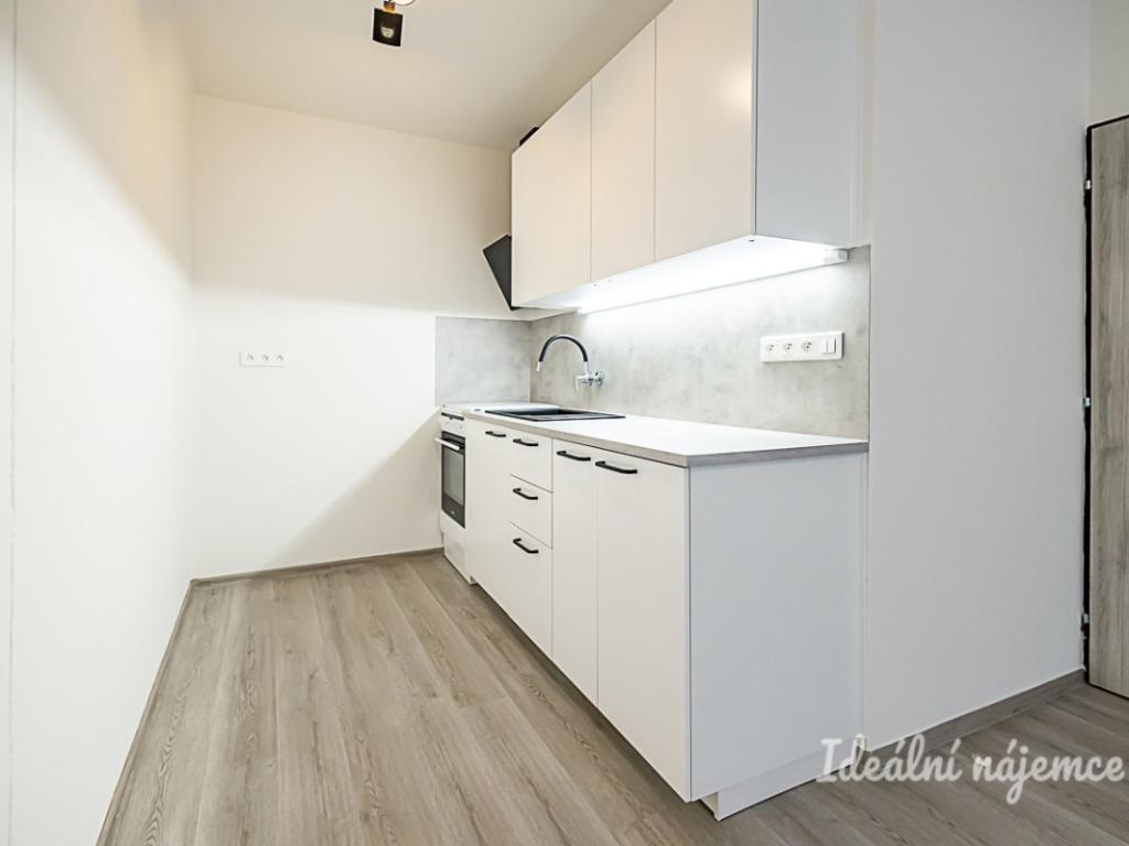 Pronájem bytu 2+kk 38 m2