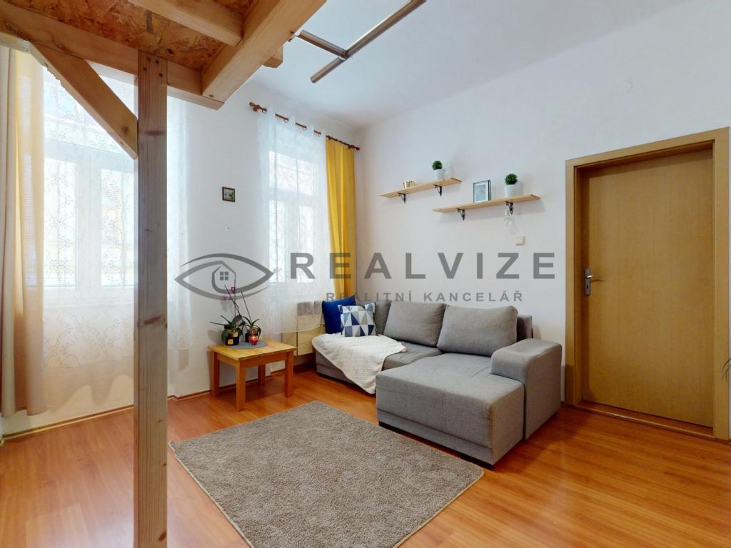 Pronájem bytu 1+1 35 m2