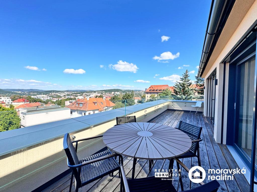 Pronájem bytu 4+kk 115 m2