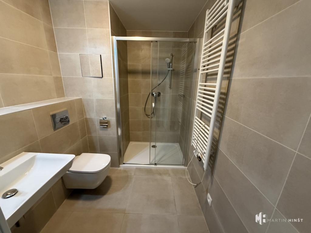 Pronájem bytu 1+kk 32 m2