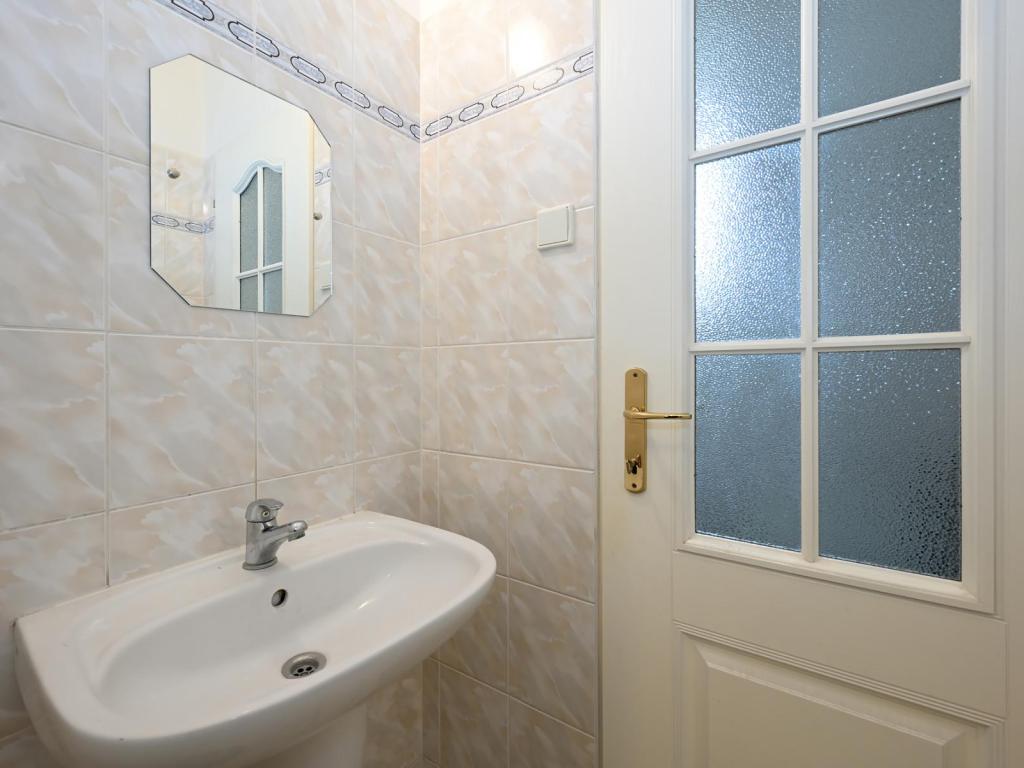 Pronájem bytu 2+kk 50 m2, Praha – náhled fotky 15