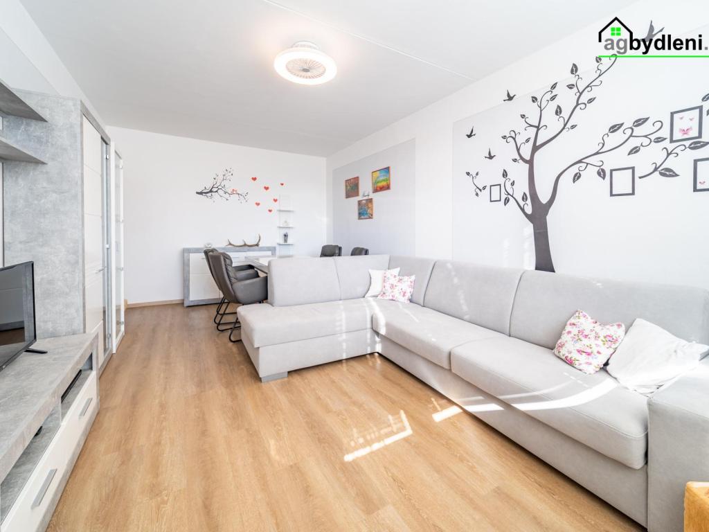 Pronájem bytu 2+kk 42 m2