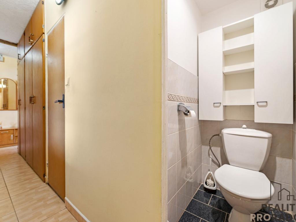 Prodej bytu 3+1 64 m2, Praha – náhled fotky 14