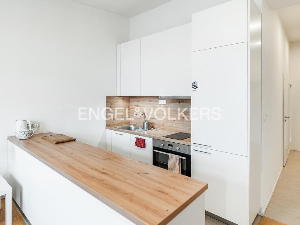 Pronájem bytu 2+kk 60 m2