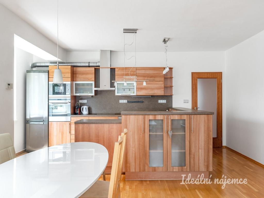 Pronájem bytu 4+kk 112 m2